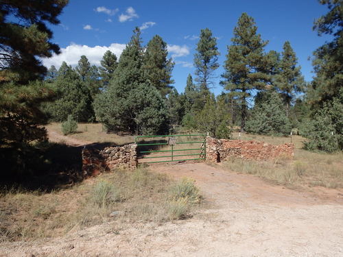 GDMBR: Old Ranch Entry Style from the late 1800's and early 1900's.